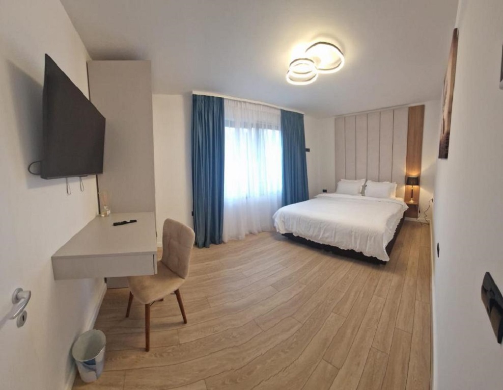 Albert Residence Grand Chalet Poiana Brasov with SPA and breakfast optional