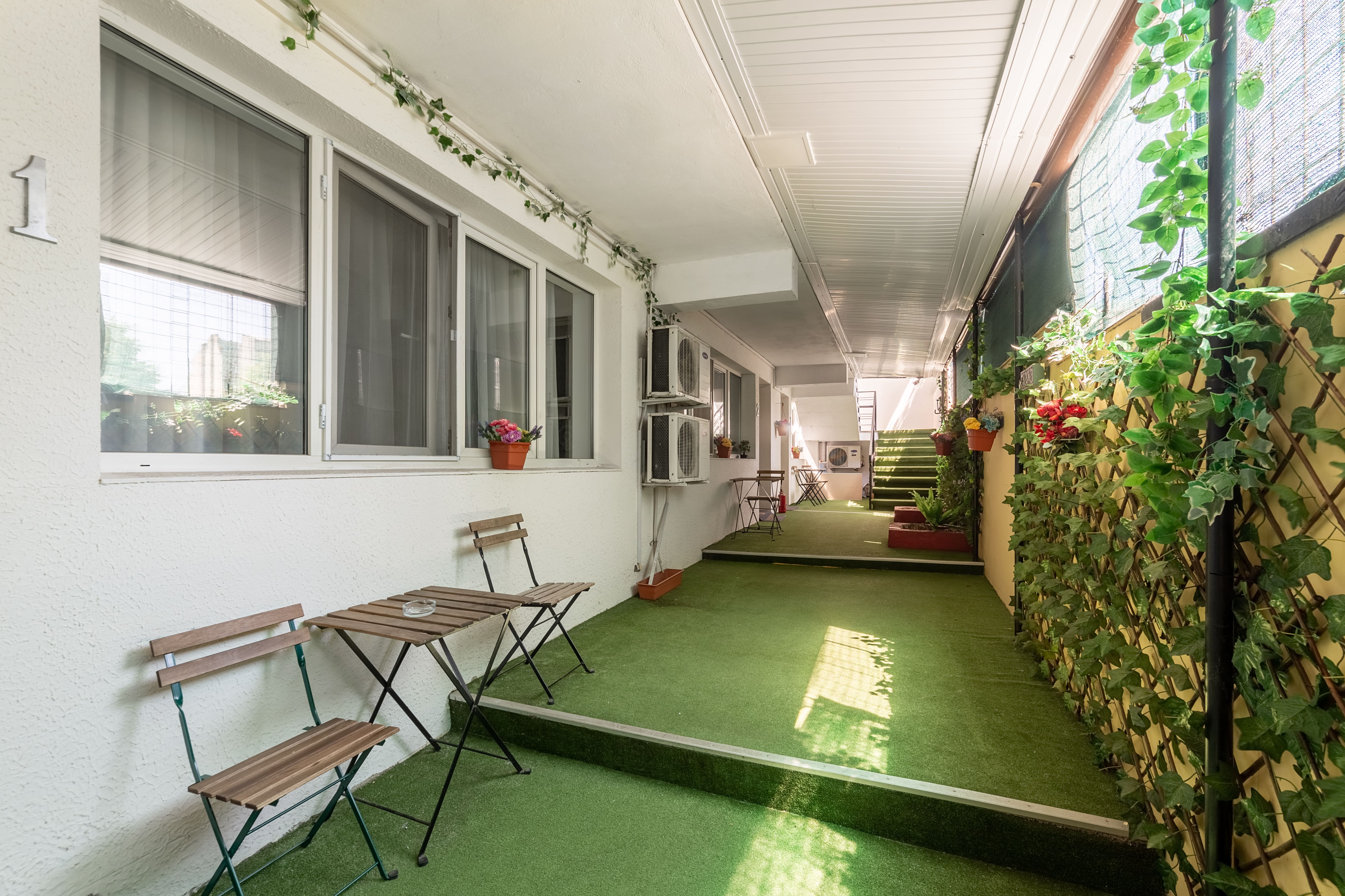 Downtown Victoria Studios